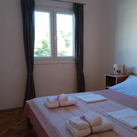 Ivan Apartment Trogir