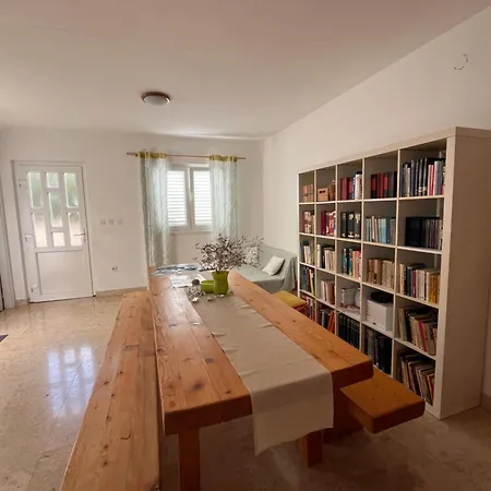 Ivan Apartmán *