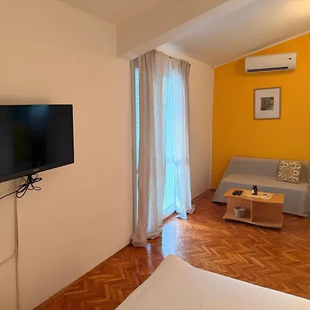 Apartment Ivan